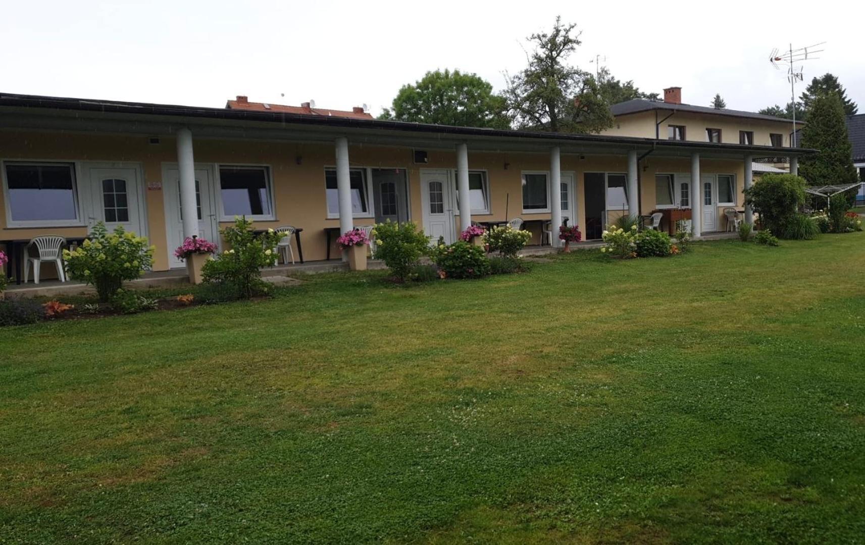 Pomerania U Oliwii Guest house *